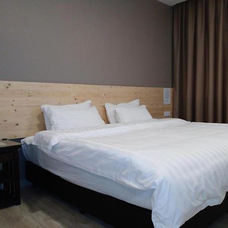 Sg. Paka Hotel Ngoại thất bức ảnh