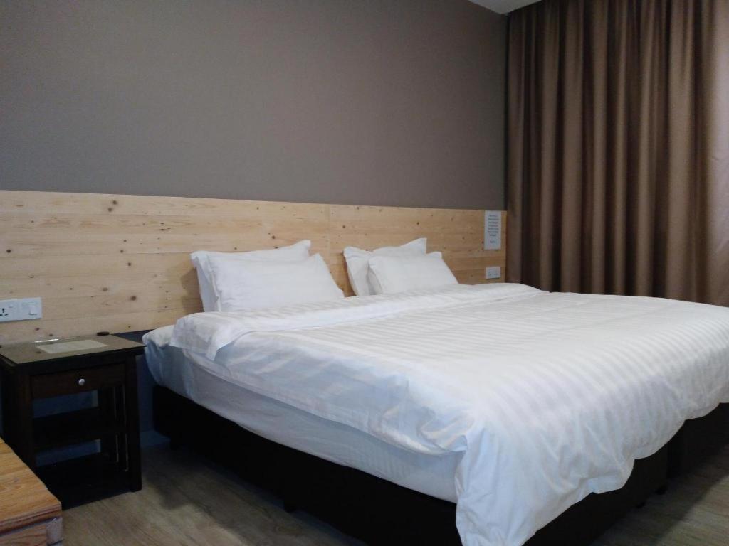 Sg. Paka Hotel Ngoại thất bức ảnh