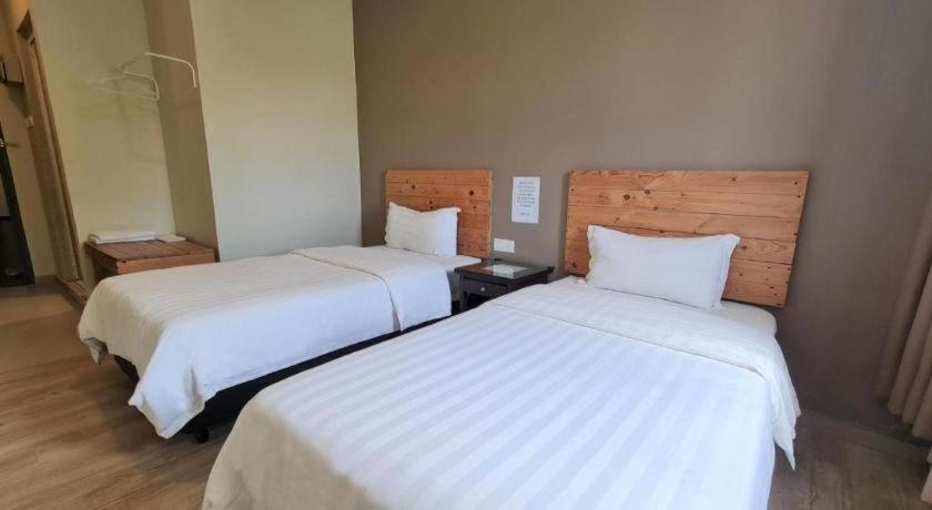 Sg. Paka Hotel Ngoại thất bức ảnh