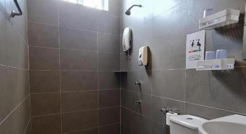 Sg. Paka Hotel Ngoại thất bức ảnh