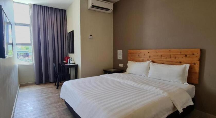 Sg. Paka Hotel Ngoại thất bức ảnh