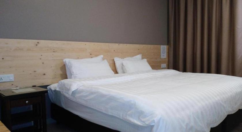 Sg. Paka Hotel Ngoại thất bức ảnh
